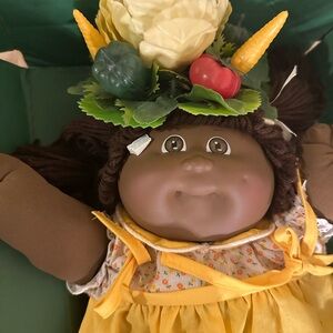 Vintage 1984 Cabbage Patch Kids Doll with Yellow Dress and Brown Hair in box